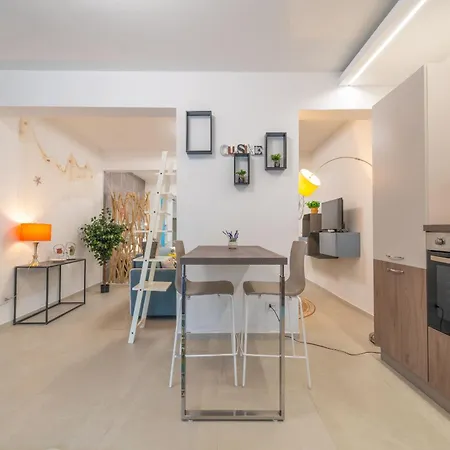 Apartment Civico5 *